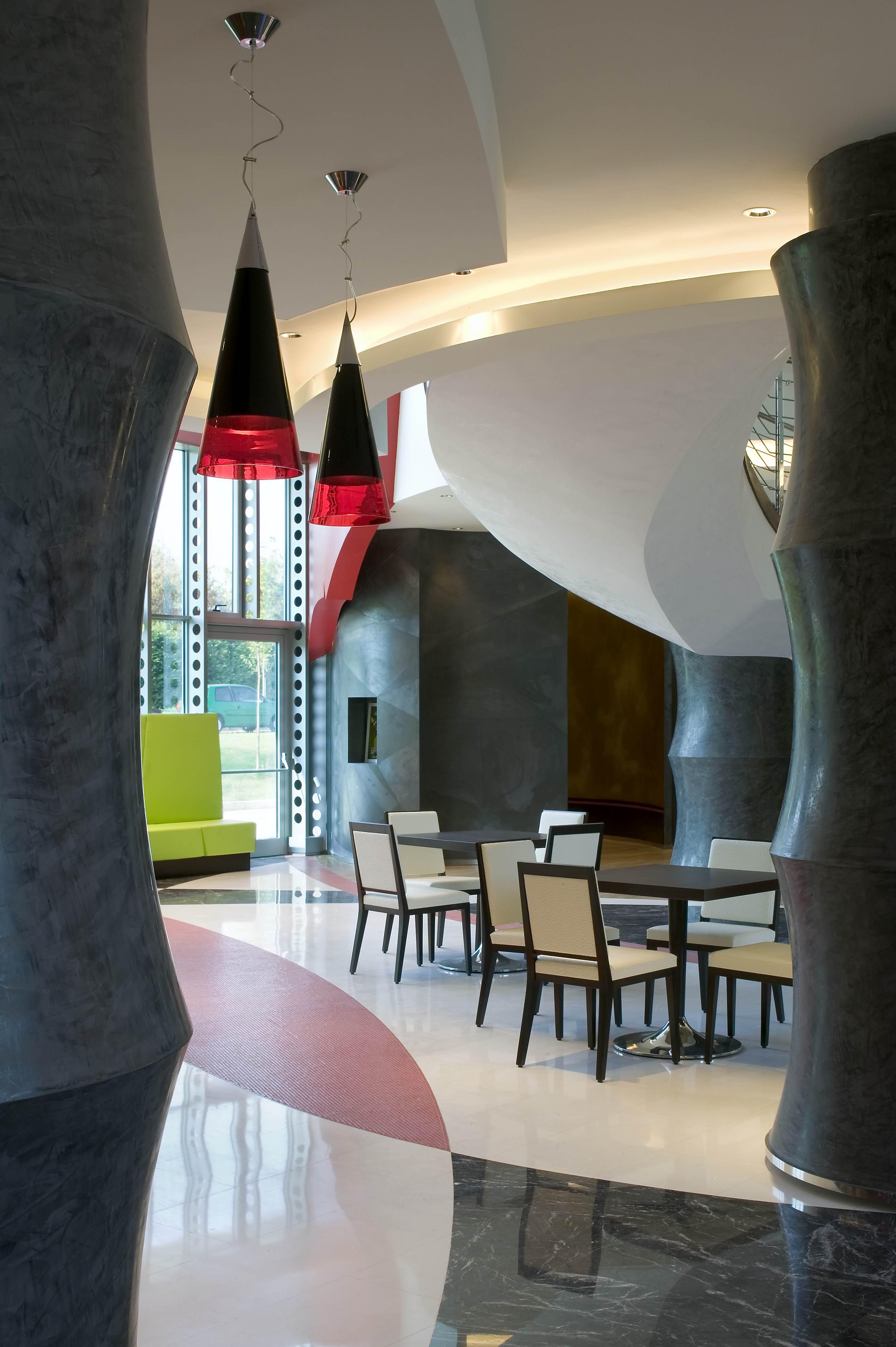 Una Hotels Malpensa Cerro Maggiore Exterior photo